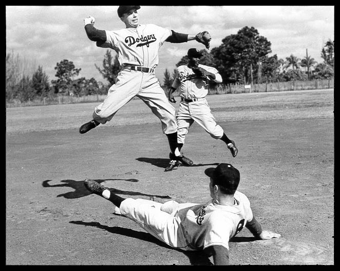 Why We Love Baseball: Jackie Robinson-Pee Wee Reese moment