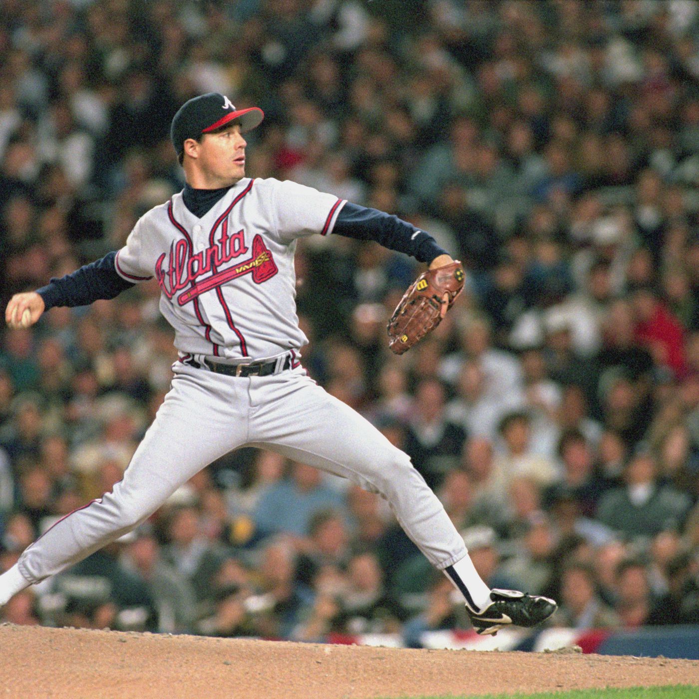Braves Hold on to Take Game 1 of 1995 World Series Behind Classic Greg  Maddux Complete Game